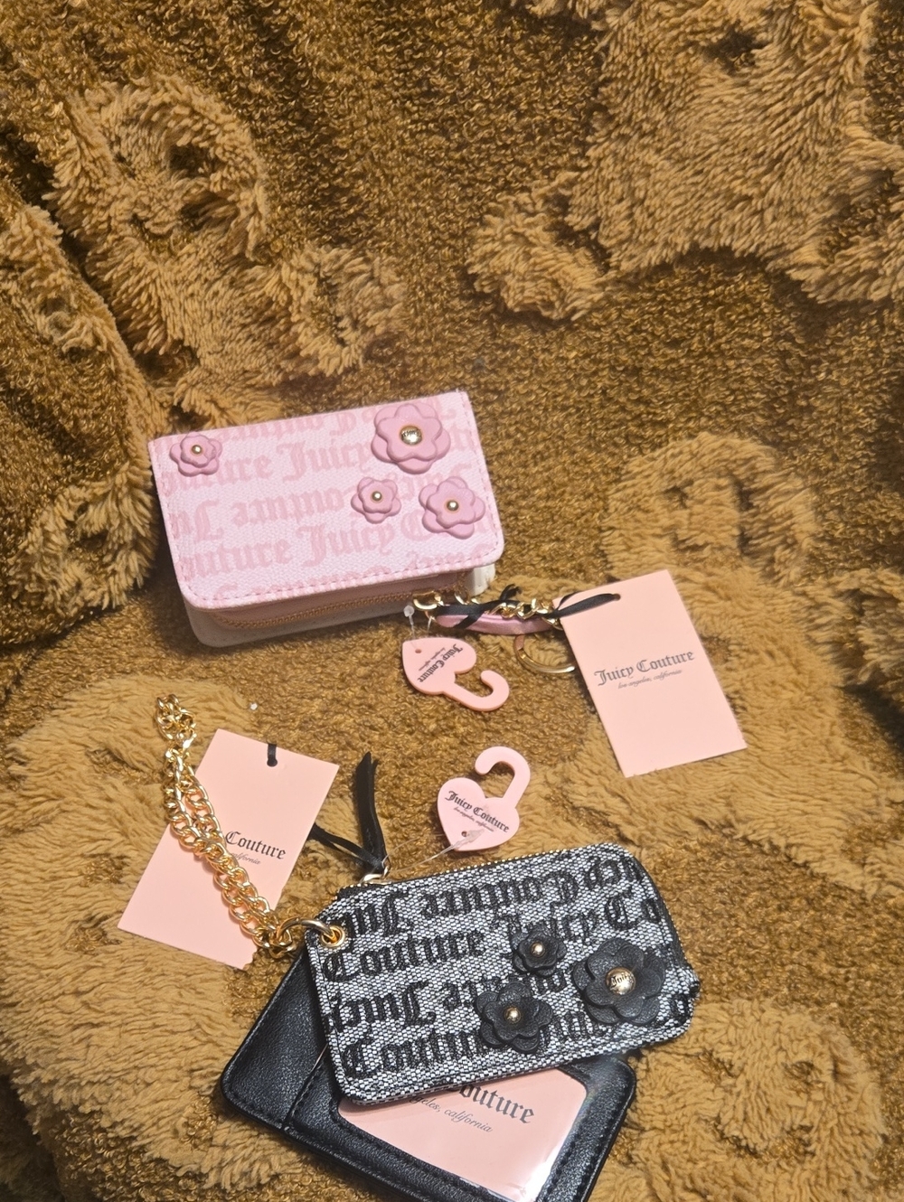 Juicy Couture Pink Floral Card Holder and Key Charm Set